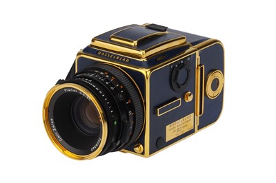 Lot 196 - A Hasselblad 503CX Golden Blue 50th Anniversary Medium Fomat Camera
