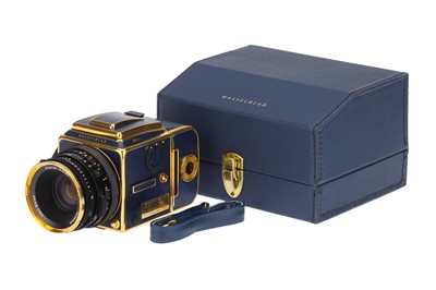Lot 196 - A Hasselblad 503CX Golden Blue 50th Anniversary Medium Fomat Camera