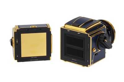 Lot 196 - A Hasselblad 503CX Golden Blue 50th Anniversary Medium Fomat Camera