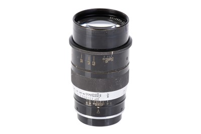 Lot 15 - A Leitz Thambar f/2.2 90mm Lens