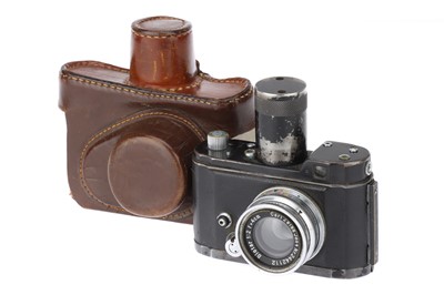 Lot 168 - A Berning Robot II 'Luftwaffen-Eigentum' Camera