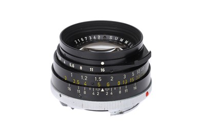 Lot 51 - A Leitz Summilux f/1.4 35mm Lens