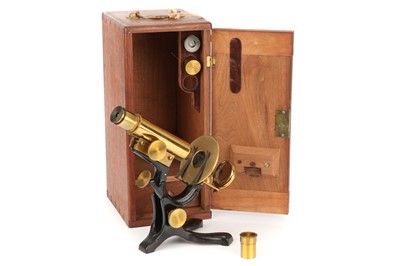 Lot 6 - A Compound American Microscope - The New Working Microscope