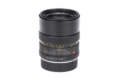 Lot 86 - A Leitz Wetzlar Elmarit-R f/2.8 90mm Lens