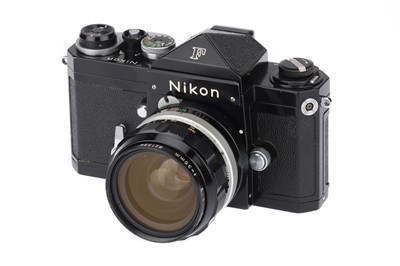 Lot 143 - A Nikon F SLR Camera