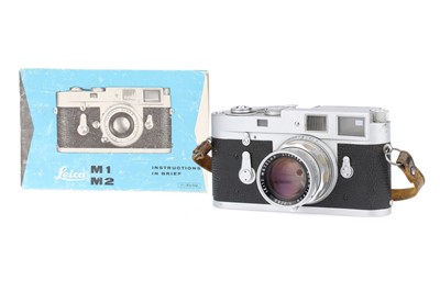 Lot 2 - A Leica M2 Rangeifnder Camera
