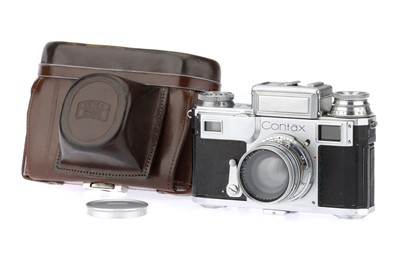 Lot 114 - A Zeiss Ikon Contax III 35mm Rangefinder Camera