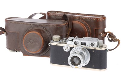 Lot 28 - A Leitz Wetzlar IIIb 35mm Rangefinder Camera