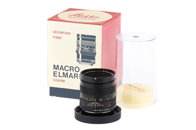 Lot 70 - A Leitz Wetzlar Macro-Elmarit-R f/2.8 60mm Lens