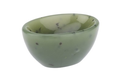 Lot 19 - An Antique Spinach Jade Eye Bath