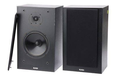 Lot 916 - A Pair of EVOX EV-1 HiFi Speakers