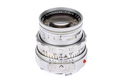 Lot 19 - A Leitz Summicron f/2 50mm Duarl Range Lens
