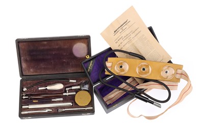 Lot 448 - Quack Medicine, A Durofrequenz Violet Ray Belt, etc.