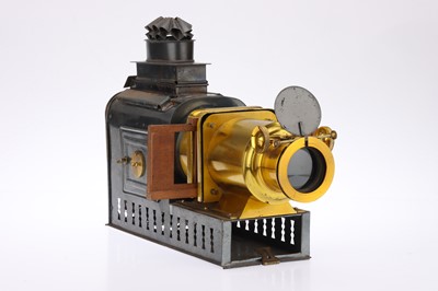 Lot 32 - Walter Tyler Helioscopic Magic Lantern