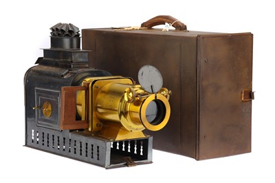 Lot 32 - Walter Tyler Helioscopic Magic Lantern
