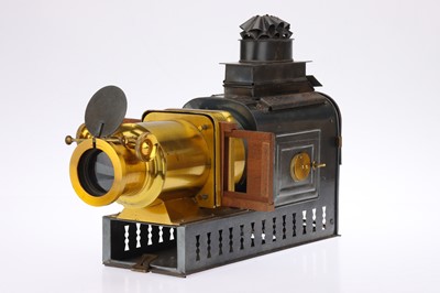 Lot 32 - Walter Tyler Helioscopic Magic Lantern
