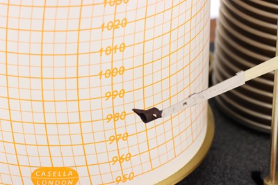 Lot 119 - A Negretti & Zambra Barograph