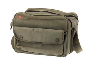 Lot 36 - A Leitz Leica Camera Outfit Carry Case For Leica M