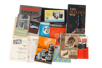 Lot 46 - A Good Selection of Leica Handbooks