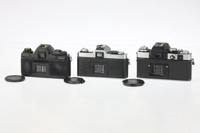 Lot 92 - A Selection of Three SLR 35mm Cameras