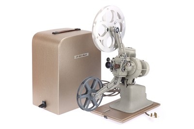 Lot 651 - A Bell & Howell Model 613H 16mm Motion Picture Projector