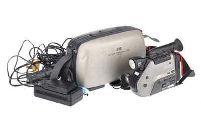 Lot 498 - A JVC Video Recorder Camera GR-AX10 Outfit