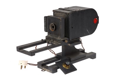 Lot 606 - A Home Made Horizontal Enlarger