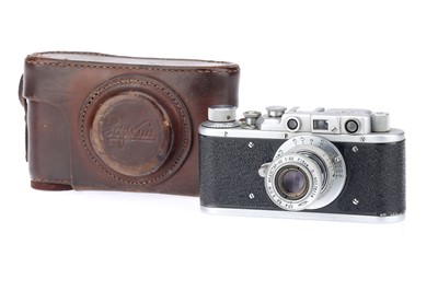 Lot 158 - A KMZ Zorki I 35mm Rangefinder Camera