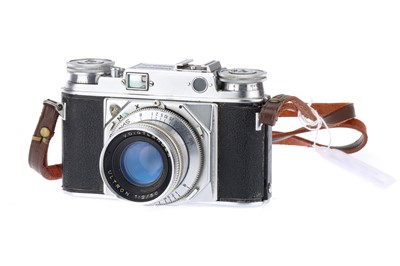 Lot 119 - A Voigtlander Prominent Rangefinder Camera
