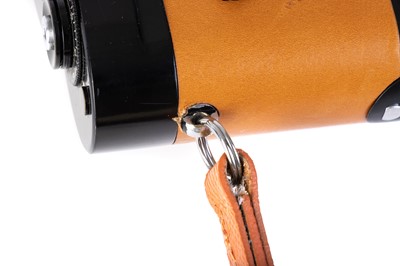 Lot 18 - A Leica M2 'Black Paint' Rangefinder Camera