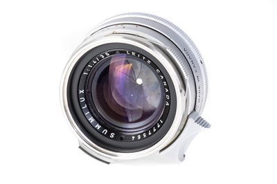 Lot 30 - A Leitz Summilux f/1.4 35mm 'Steel Rim' Lens