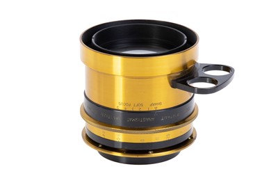 Lot 324 - A Taylor Hobson Cooke Series IIE f/4.5 10½" Soft Focus Portrait Lens