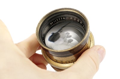 Lot 367 - A Ross Xpres f/1.9 3" Lens