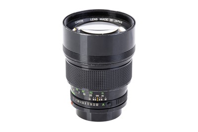Lot 130 - A Canon FD f/2 135mm Lens