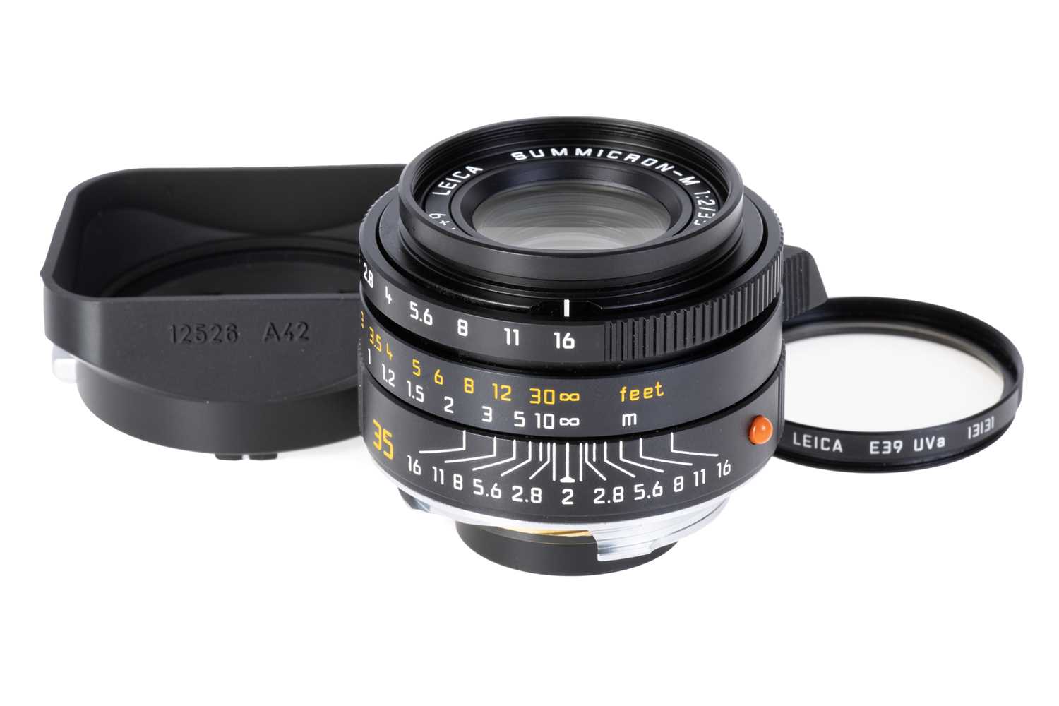 Lot 37 - A Leitz Summicron-M ASPH. f/2 35mm Lens