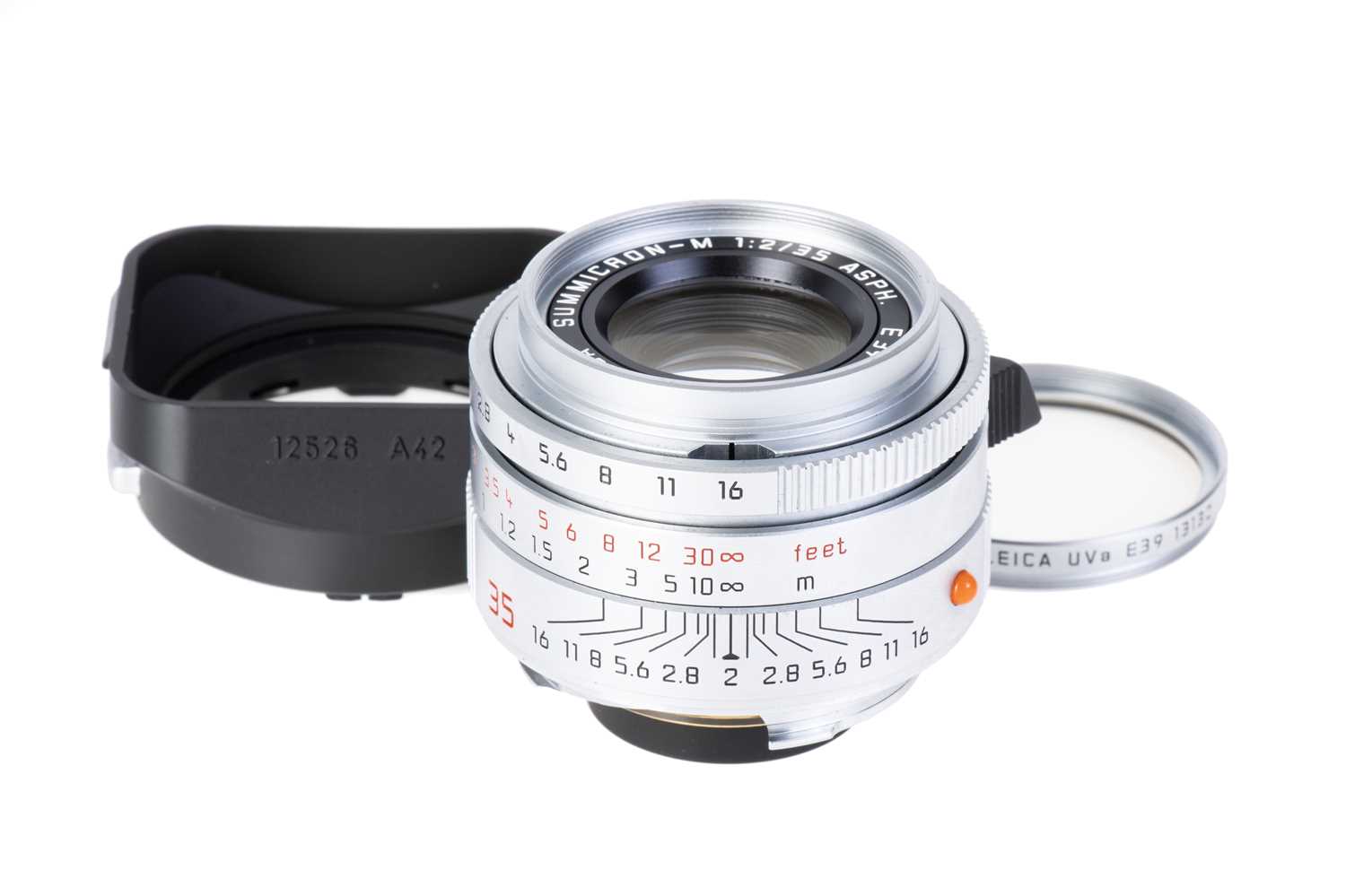 Lot 36 - A Leitz Summicron-M ASPH. f/2 35mm Lens