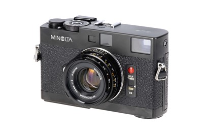 Lot 22 - A Minolta CLE Rangefinder Camera Outfit