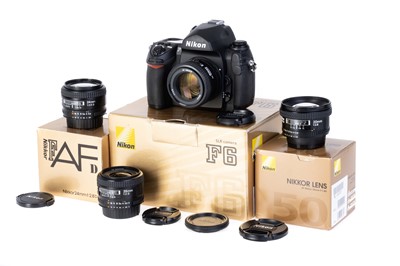 Lot 117 - A Nikon F6 SLR Camera Outfit