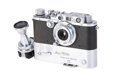 Lot 4 - A Leica IIIa Rangefinder Camera