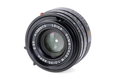 Lot 38 - A Leitz Summicron-M ASPH. f/2 35mm Lens