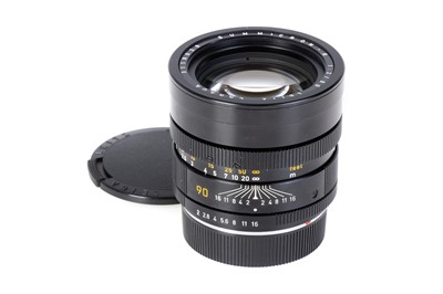 Lot 57 - A Leitz Summicron-R f/2 90mm Lens