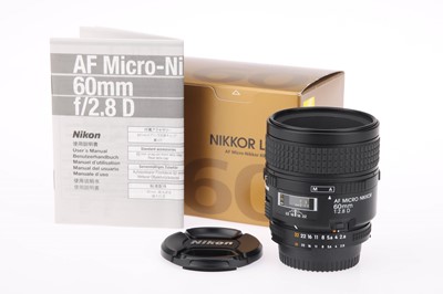 Lot 72 - A Nikon AF Micro-Nikkor D f/2.8 60mm Lens