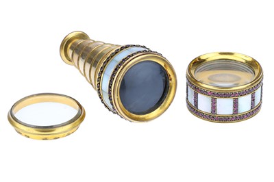 Lot 91 - An Attractive MOP Gilt Monocular & Magnifier