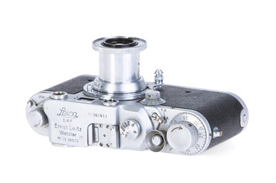 Lot 6 - A Leica IIIc 'Luftwaffen-Eigentum' Rangefinder Camera