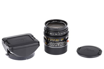 Lot 31A - A Leitz Summilux-M Double Aspherical f/1.4 35mm Lens