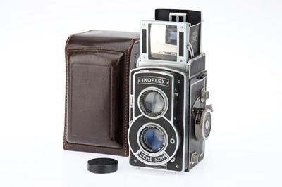 Lot 226 - A Zeiss Ikon Ikoflex III 853/16 Medium Format TLR Camera
