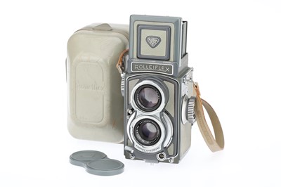Lot 227 - A Rollei Rolleiflex Grey Baby 4 x4 TLR Camera