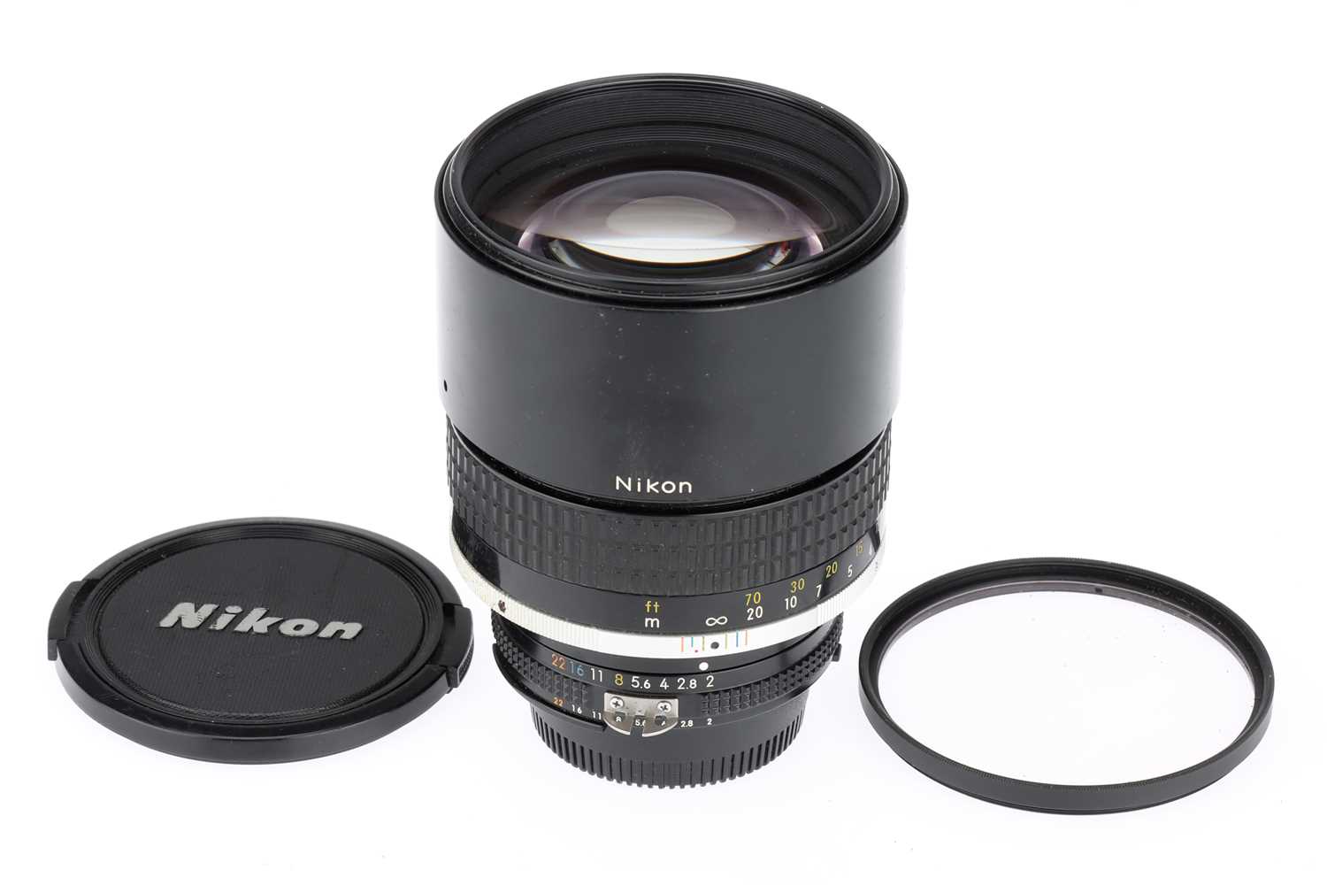 Lot 72 - A NIkon Ais NIkkor f/2 135mm Lens
