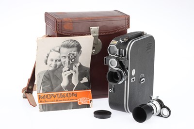 Lot 525 - A Zeiss Ikon Movikon 16 16mm Motion Picture Camera