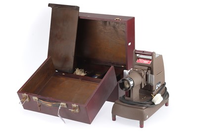 Lot 512 - A Kershaw Daylight Strip (Slide) Projector